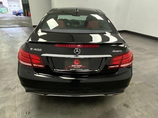 Obsidian Black Metallic 2015 Mercedes-Benz E-Class 4MATIC