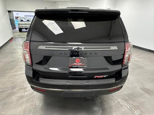 2021 Chevrolet Suburban RST