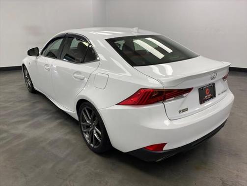 2018 Lexus IS 300 Base