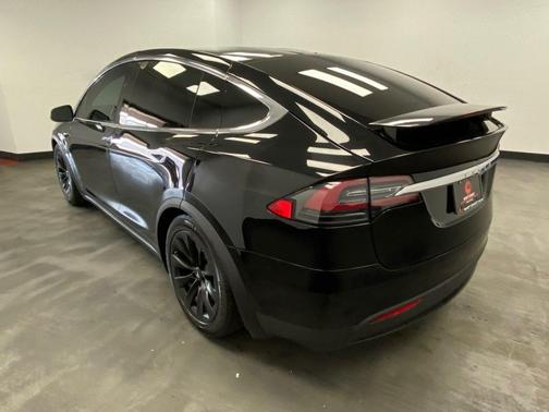 Solid Black 2018 Tesla Model X 75D