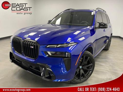 2023 BMW X7 M60i