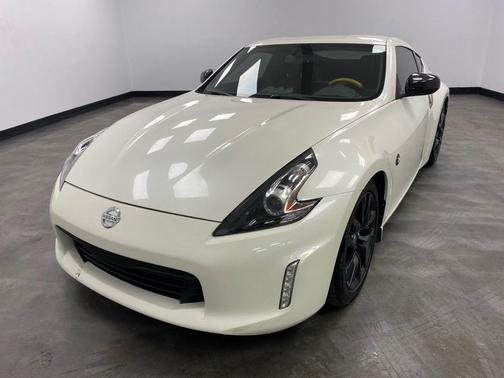 2019 Nissan 370Z Base