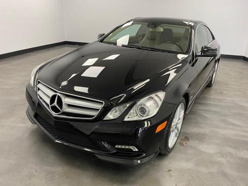 Black 2011 Mercedes-Benz E-Class E 550