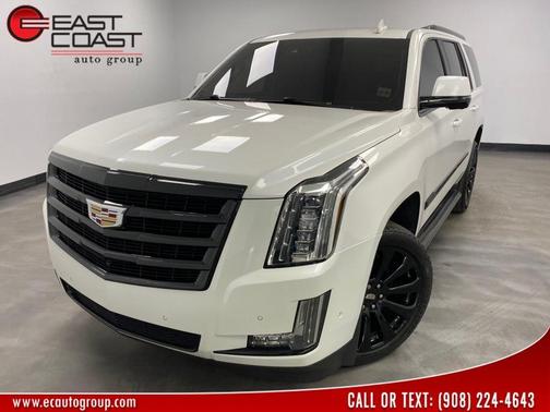 Crystal White Tricoat 2019 Cadillac Escalade Luxury