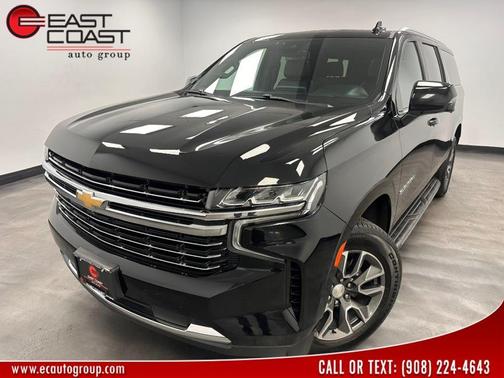 2023 Chevrolet Suburban LT