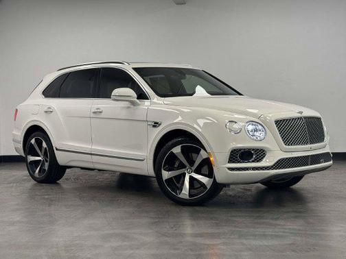 White 2020 Bentley Bentayga V8