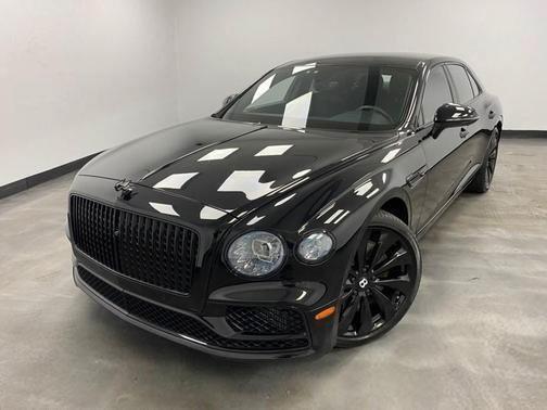 Black 2021 Bentley Flying Spur V8