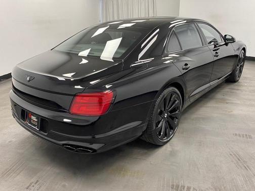 Black 2021 Bentley Flying Spur V8