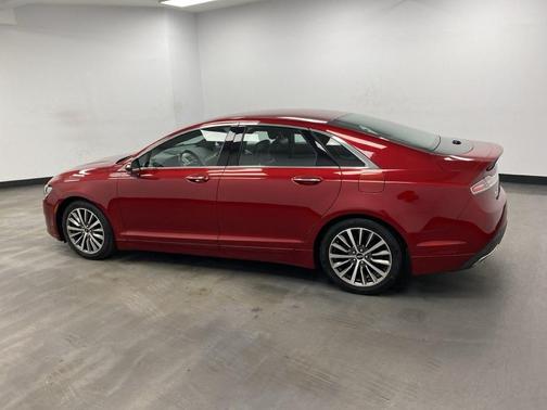 2017 Lincoln MKZ Base