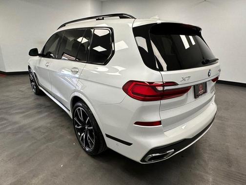 Alpine White 2019 BMW X7 xDrive40i