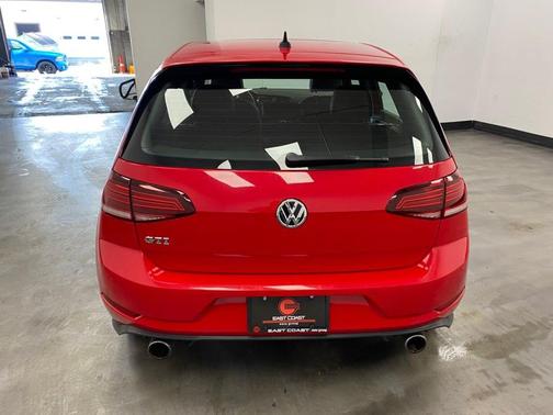 2018 Volkswagen Golf GTI 2.0T S 4-Door
