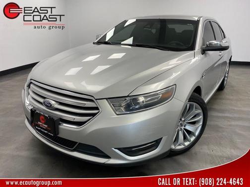 Ingot Silver Metallic 2019 Ford Taurus Limited