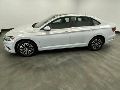 Pure White 2019 Volkswagen Jetta 1.4T S