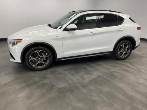 2022 Alfa Romeo Stelvio Ti