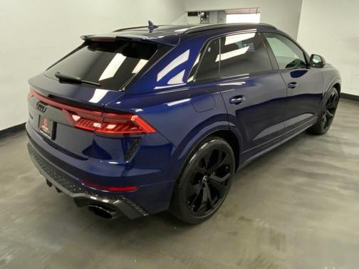 2022 Audi RS Q8 4.0T