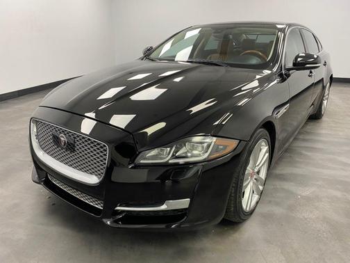 2017 Jaguar XJ XJL Portfolio
