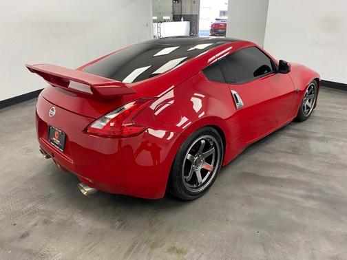 2017 Nissan 370Z NISMO