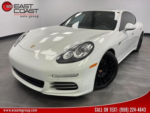 2014 Porsche Panamera 4