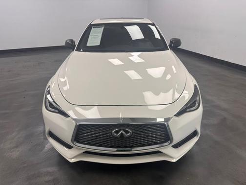 2017 INFINITI Q60 3.0t Red Sport 400