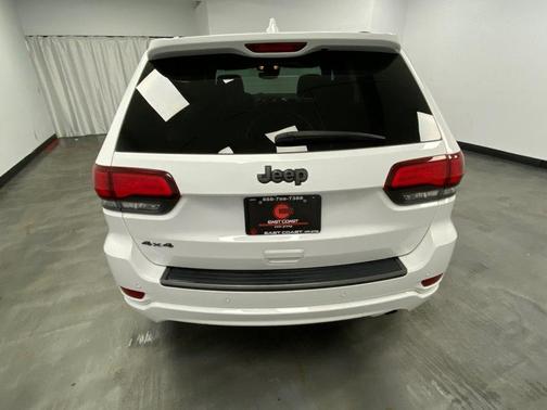 Bright White Clearcoat 2021 Jeep Grand Cherokee Limited