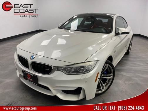 Alpine White 2015 BMW M4 Base