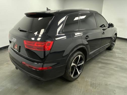 2019 Audi Q7 55 Prestige