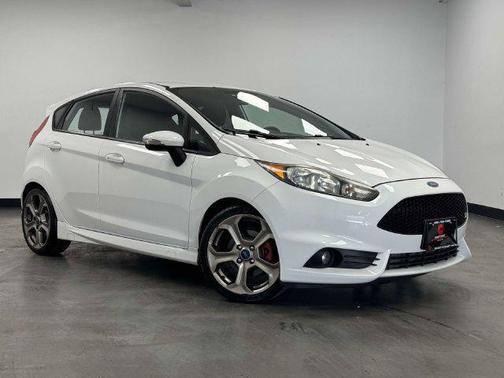 Oxford White 2015 Ford Fiesta ST