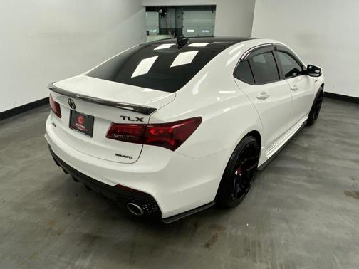 2018 Acura TLX Technology