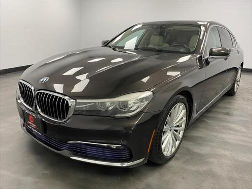2017 BMW 740 xDrive