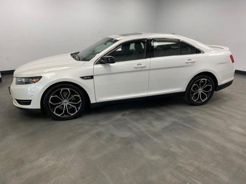 2013 Ford Taurus SHO