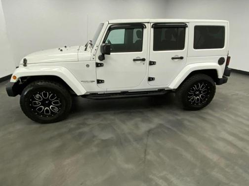 Bright White Clearcoat 2018 Jeep Wrangler JK Unlimited Sport