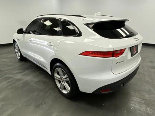 2019 Jaguar F-PACE 25t R-Sport