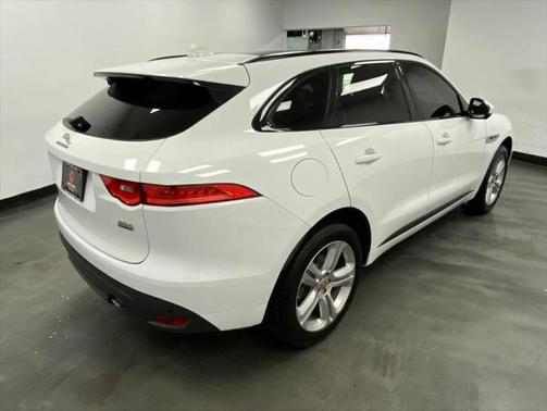 2019 Jaguar F-PACE 25t R-Sport