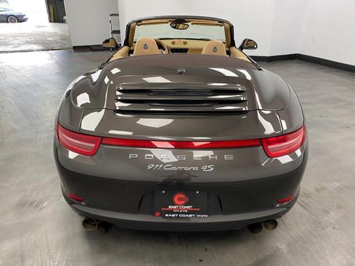 2013 Porsche 911 Carrera 4S Cabriolet