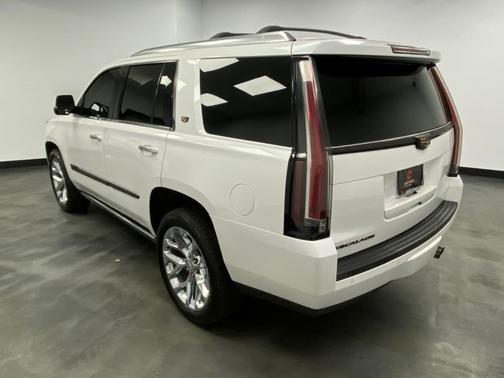 2016 Cadillac Escalade Premium