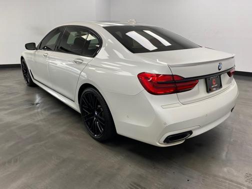 2019 BMW 750 i xDrive