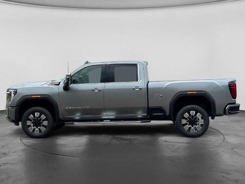 Sterling 2026 GMC Sierra 3500 Denali