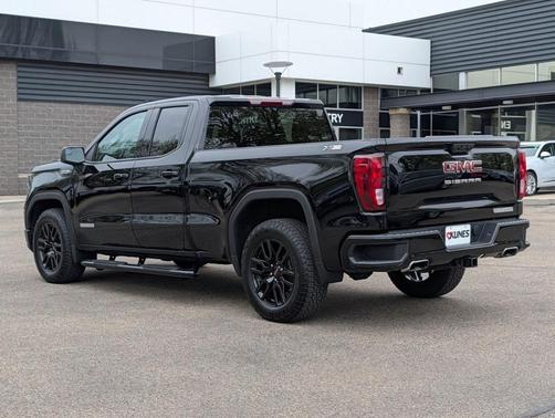 Onyx Black 2023 GMC Sierra 1500 Elevation