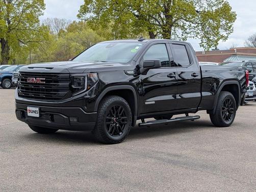 Onyx Black 2023 GMC Sierra 1500 Elevation