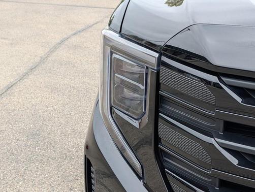 Onyx Black 2023 GMC Sierra 1500 Elevation