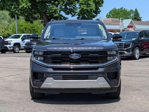 Black 2025 Ford Expedition Platinum