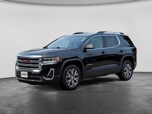 Black 2023 GMC Acadia SLT