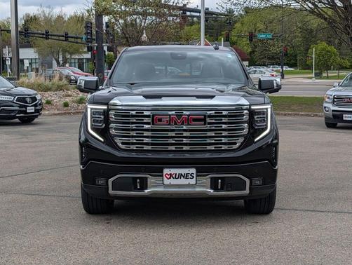 Onyx Black 2026 GMC Sierra 1500 Denali