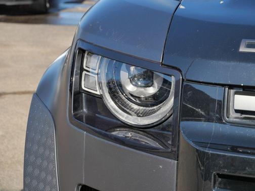 2024 Land Rover Defender P525 Carpathian Edition