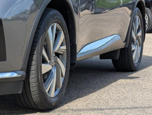 Gray 2019 Nissan Murano
