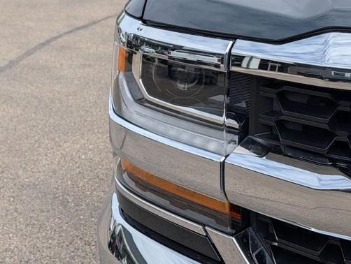 Graphite Metallic 2018 Chevrolet Silverado 1500 LT