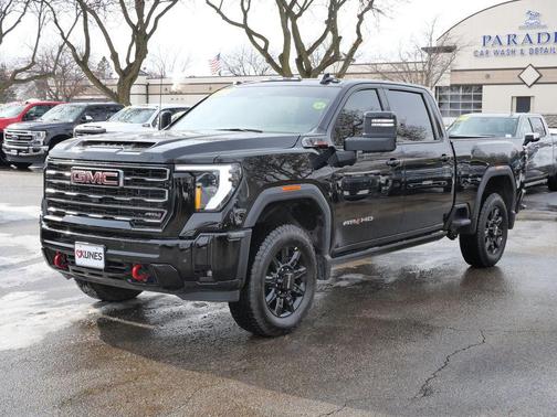 2025 GMC Sierra 2500 AT4