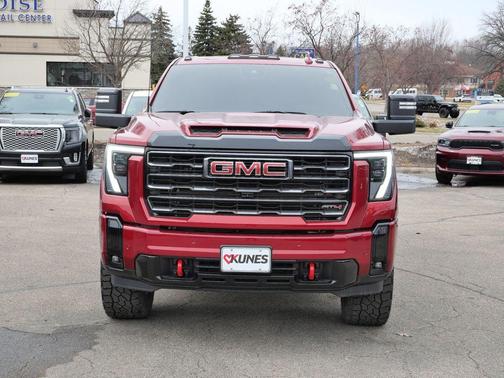 2025 GMC Sierra 2500 AT4