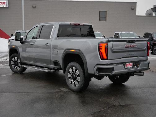 2026 GMC Sierra 3500 Denali
