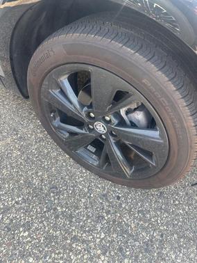 Moonstone Gray Metallic 2023 Buick Envision Essence